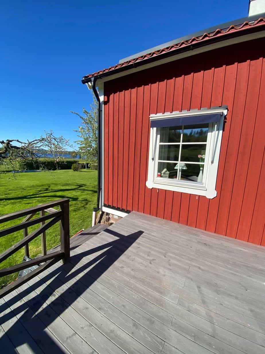 Villa målad med slamfärg – bild 8
