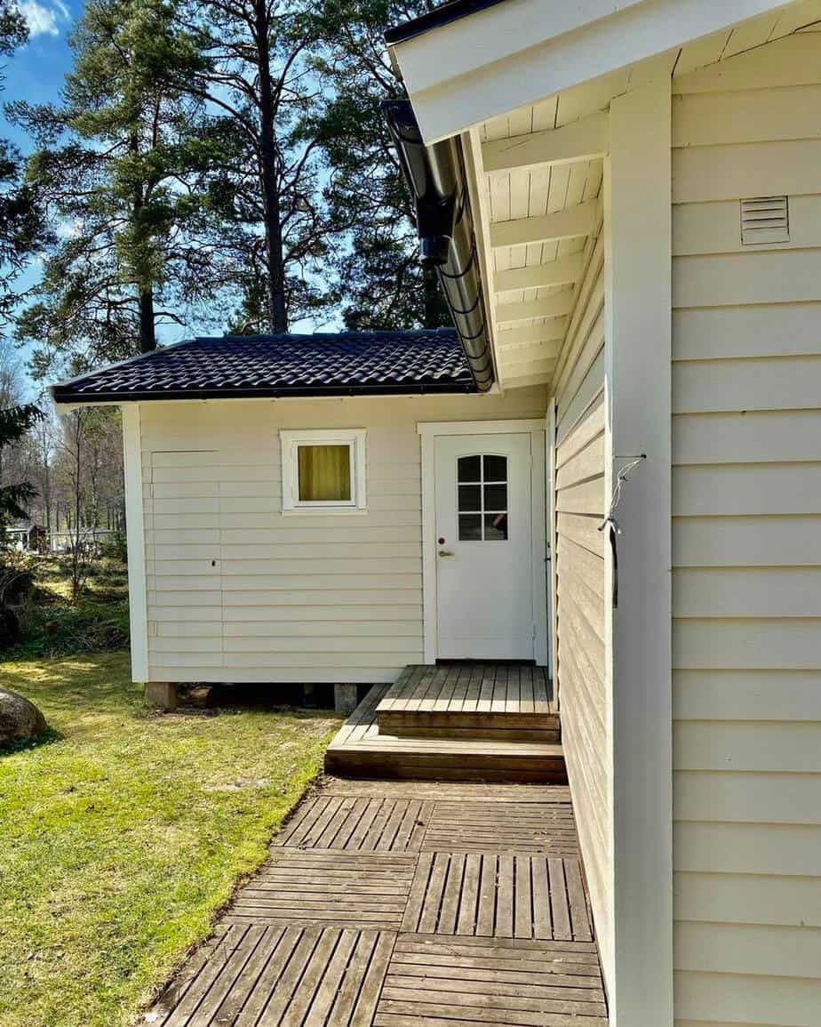 Målning av sommarstuga i Nora – utfört av EBL Måleri